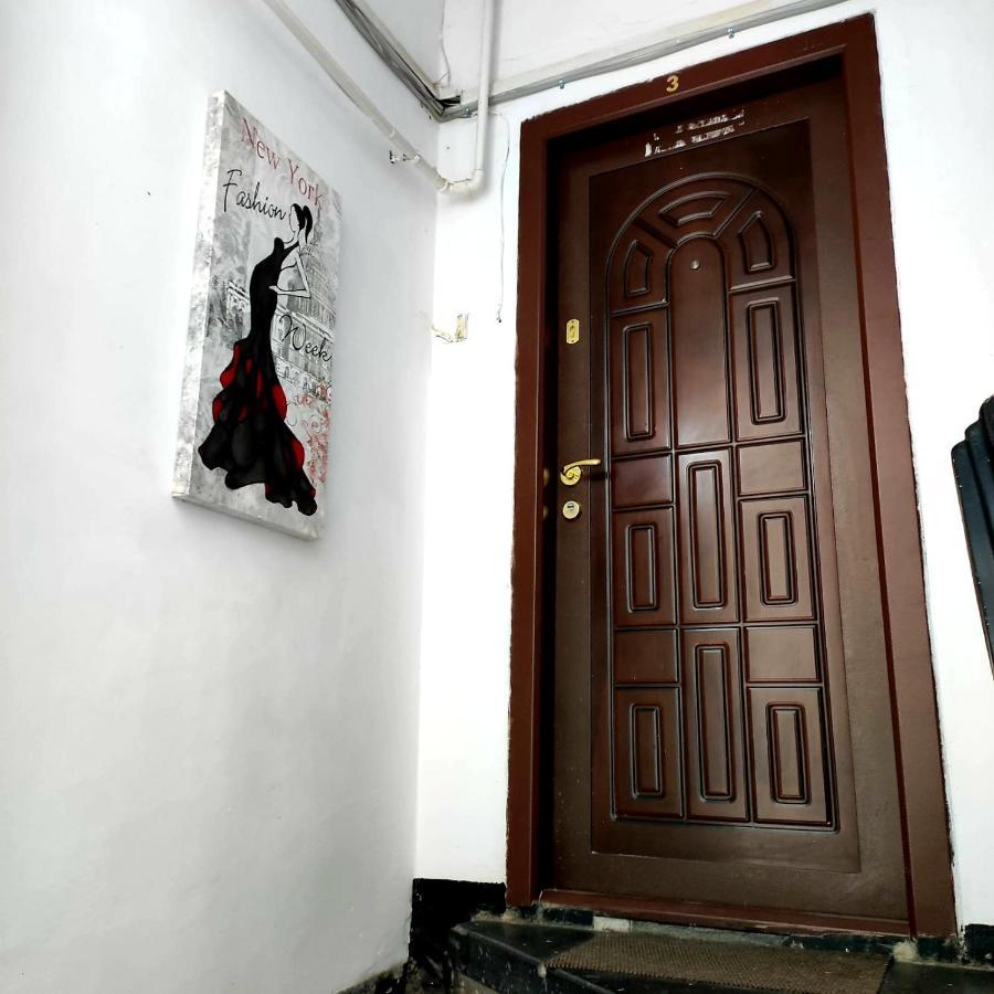Appartamento Garsoniera Centrul Bucurestiului Esterno foto